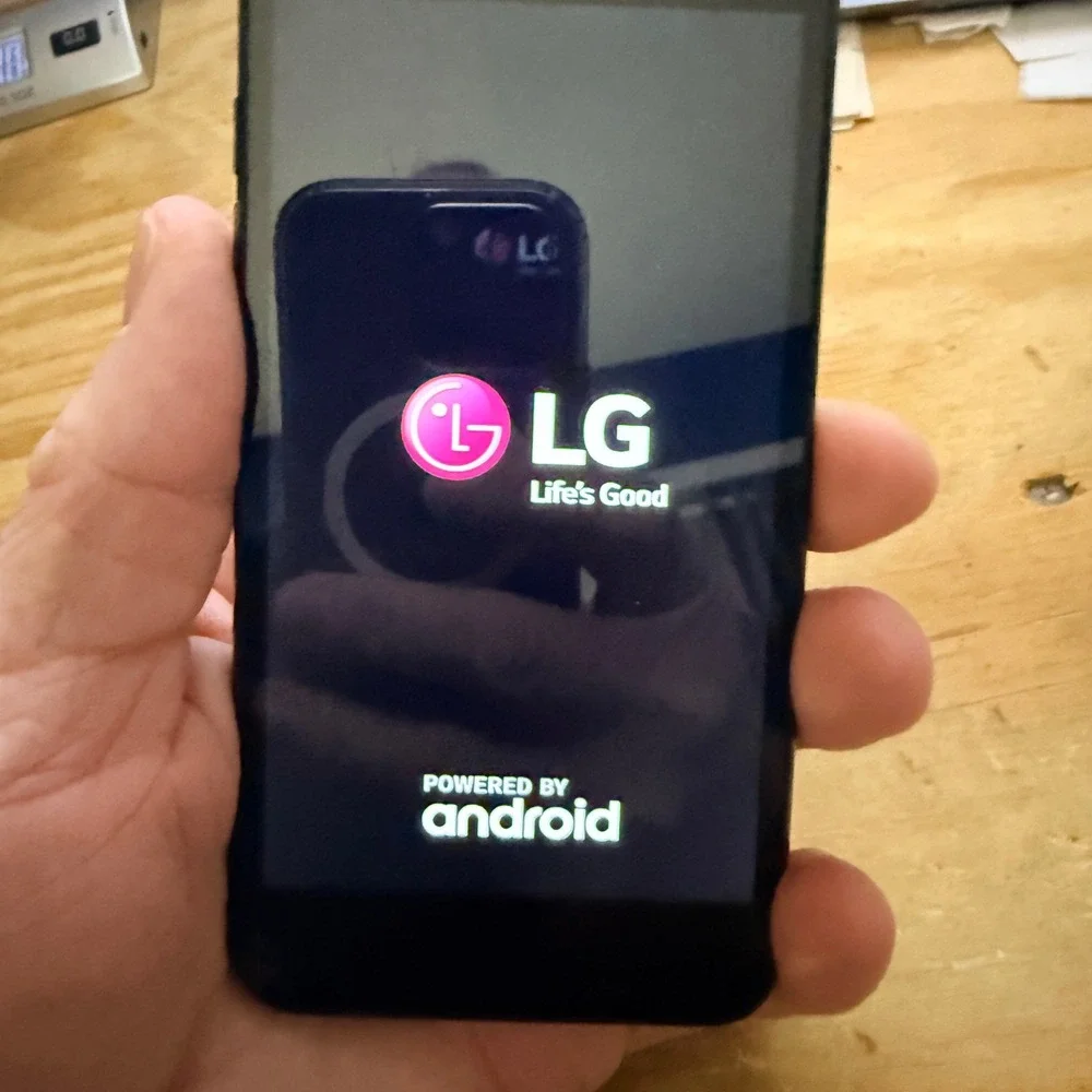 LG Aristo 2 Smartphone Black LM-X210MA MetroPCS 16GB Android